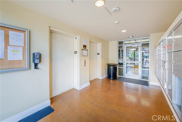 Building Photo - 12664 Chapman Ave