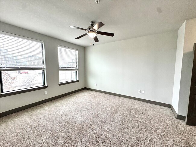 Building Photo - 2910 Milam St