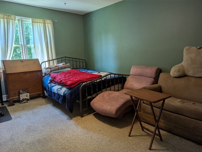 Foto del edificio - 1623 Lakeview Dr
