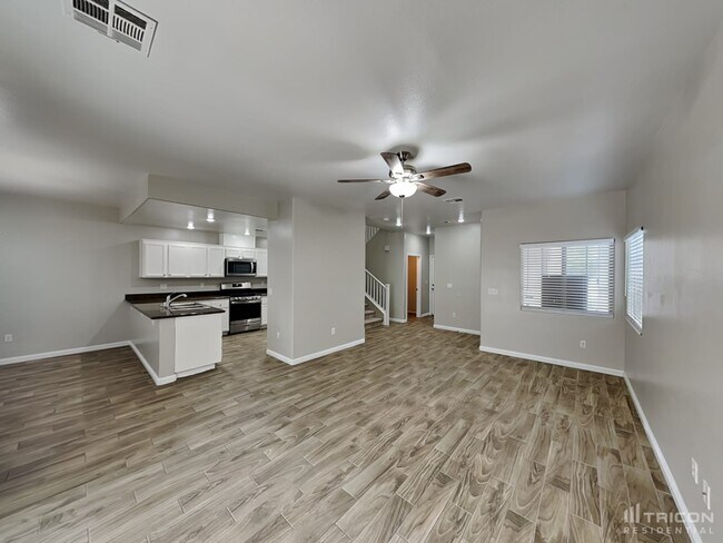 Building Photo - 3725 Thomas Patrick Ave