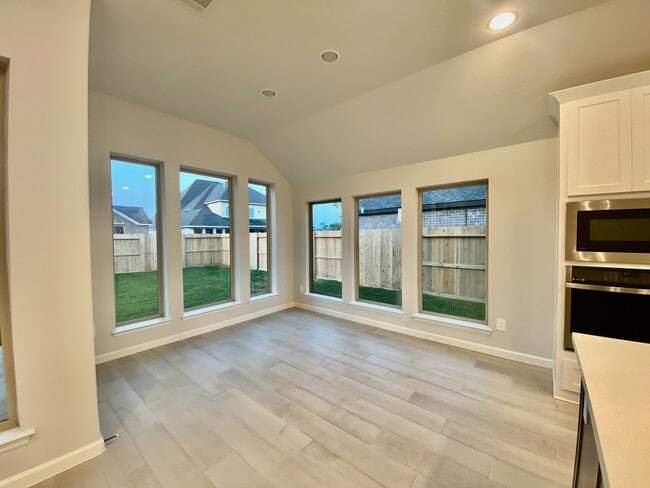 Foto del edificio - 9411 Trestle Creek Ct