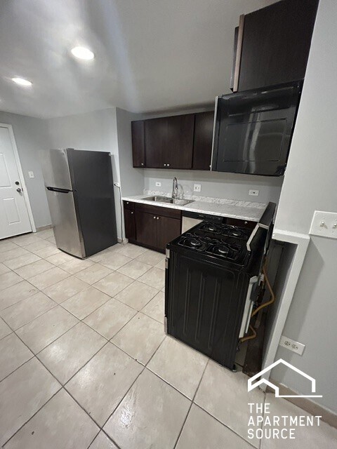 Foto del edificio - 2300 S Ridgeway Ave