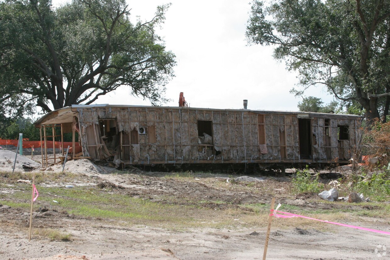 Primary Photo - 39804 Highway 27