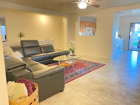 Living Room - 5039 E Peak View Rd