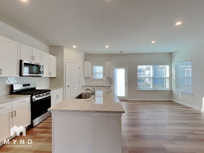 Building Photo - 9122 Ramsford Rd