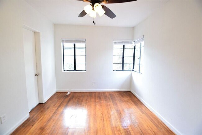Building Photo - 730 Highland Ave