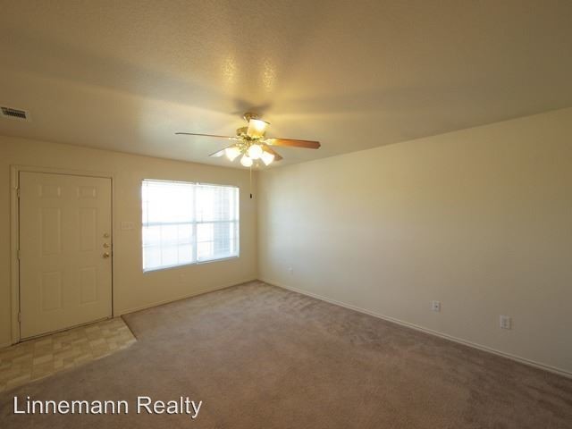 Building Photo - 5200 Lauren Lea Dr