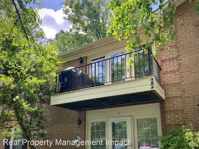 Building Photo - 2 br, 2 bath House - 1515 E. Franklin Stre...