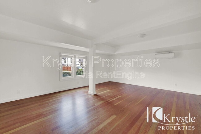 Building Photo - 1465 Ohio St