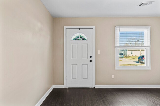 Foto del edificio - 3465 Alamosa Dr