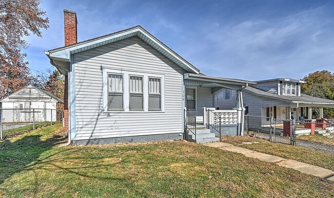 Building Photo - 706 Wilson Ave, Johnson City, TN 37604