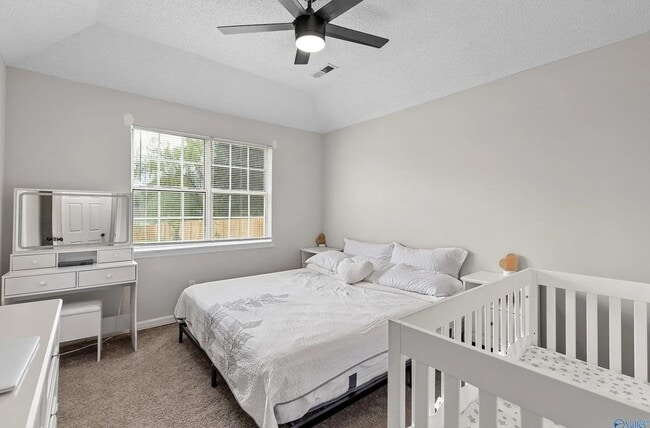 Foto del edificio - 6860 Moores Mill Rd