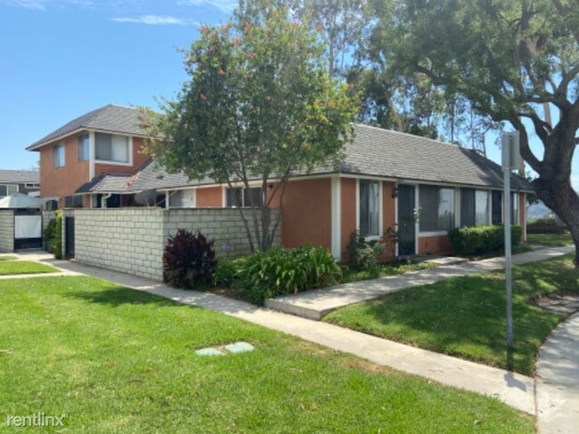 Foto del edificio - 2 br, 1 bath Townhome - 1304 Brooktree Cir