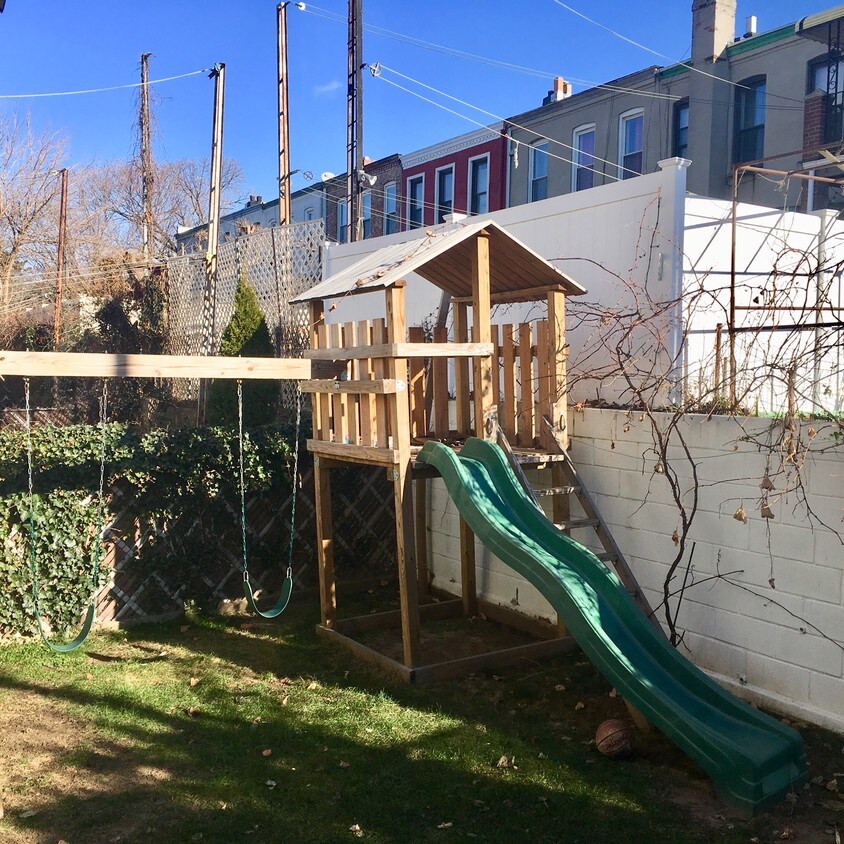 1868 Hart St, Queens, NY 11385 Apartments in Queens, NY