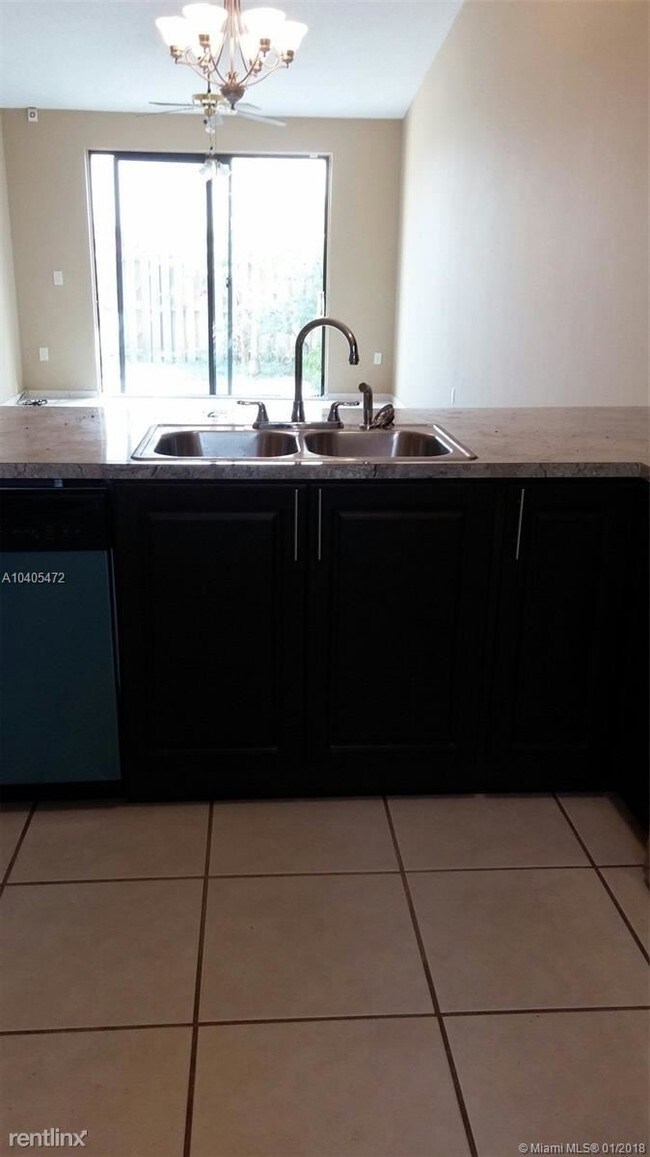 Foto del edificio - 6754 NW 187th Ter