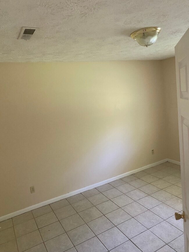 55 Snyder St Unit 55, West Point, MS 39773 Apartments in West Point