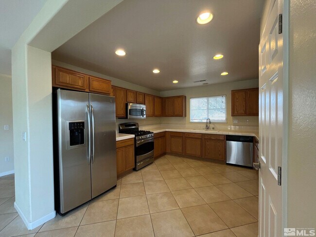 Building Photo - 1210 Haistar Ct