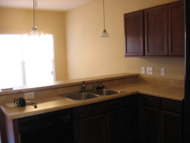 Building Photo - 513 Shawa Trail