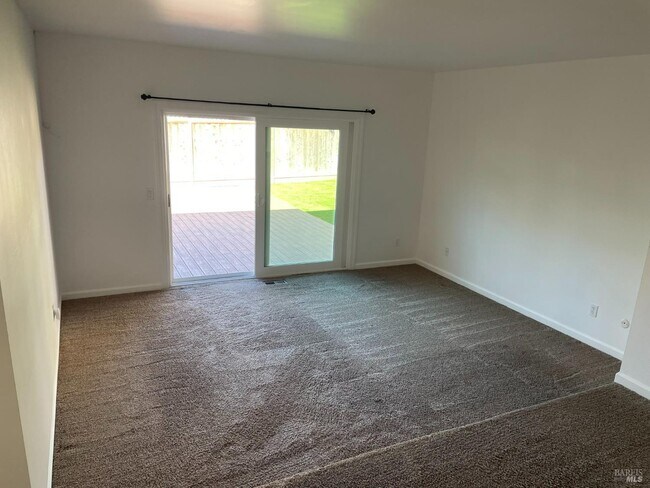 Foto del edificio - 104 Rene Dr