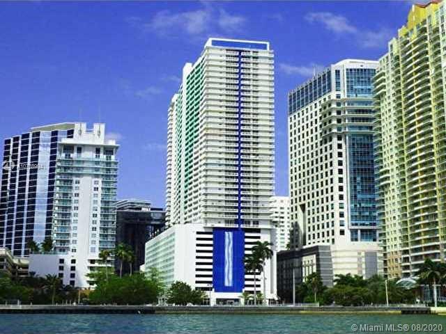 Primary Photo - 1200 Brickell Bay Dr