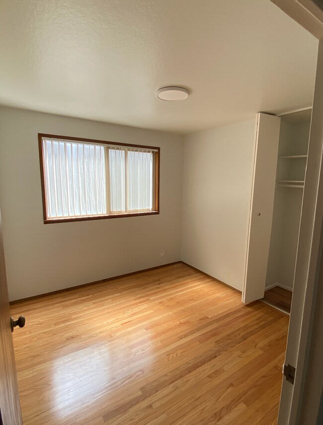 Foto del edificio - 68 Woodland Ave