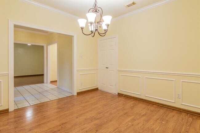Foto del edificio - 2206 Country Mile Ln