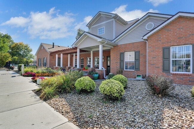 Building Photo - Bull Run Apartments