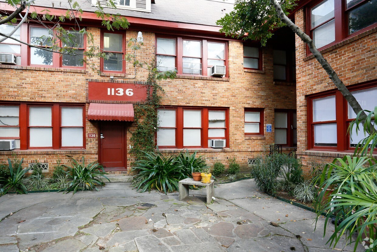 Foto del edificio - Berthea Apartments