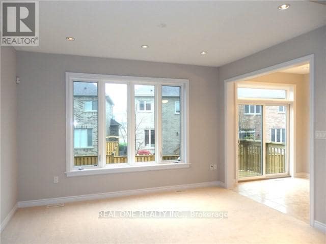 Building Photo - 51 Hazelton Ave