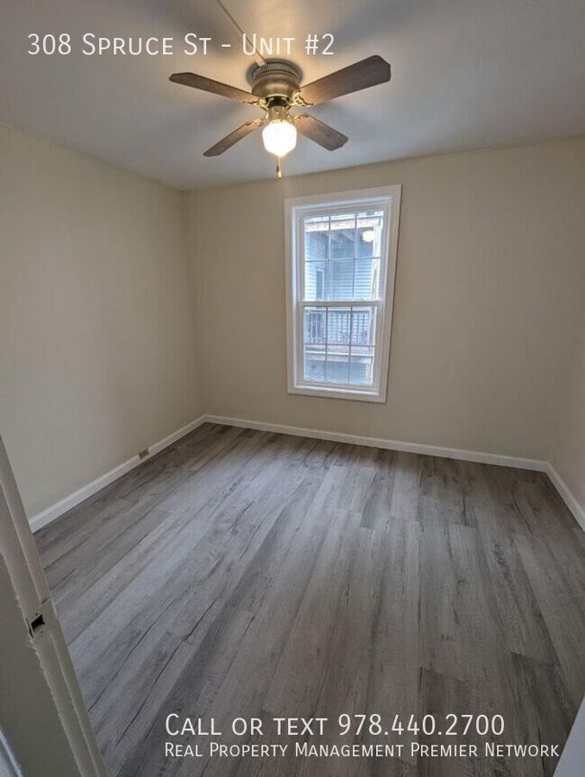 Building Photo - 308 Spruce St