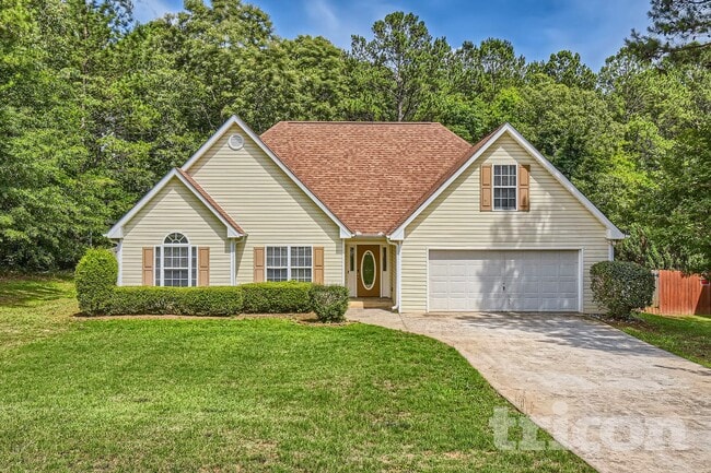 Building Photo - 315 Chestnut Dr