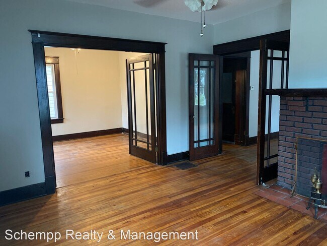 Building Photo - 2 br, 1 bath House - 2101 W. Lee Street