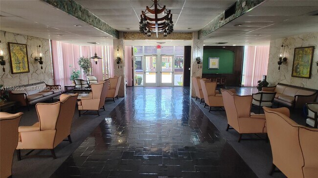 Foto del edificio - 3030 Marcos Dr