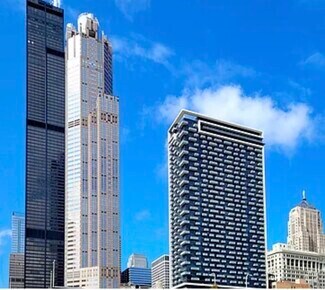 Building Photo - 235 W Van Buren St