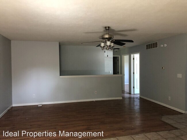 Foto del edificio - 4 br, 2 bath House - 1504 Brenda Court