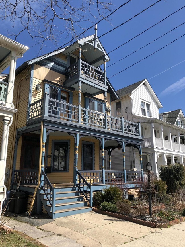 Building Photo - 31 Pitman Ave