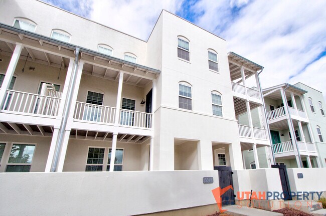 Building Photo - 5348 W South Jordan Pky