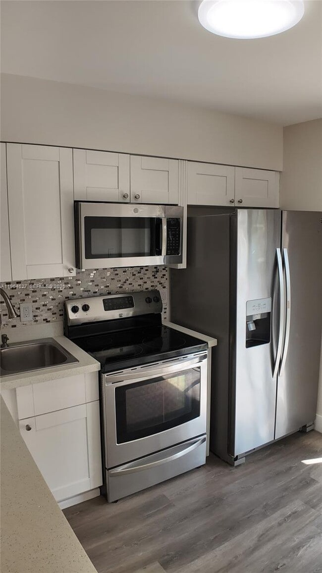 Foto del edificio - 5400 W 21st Ct