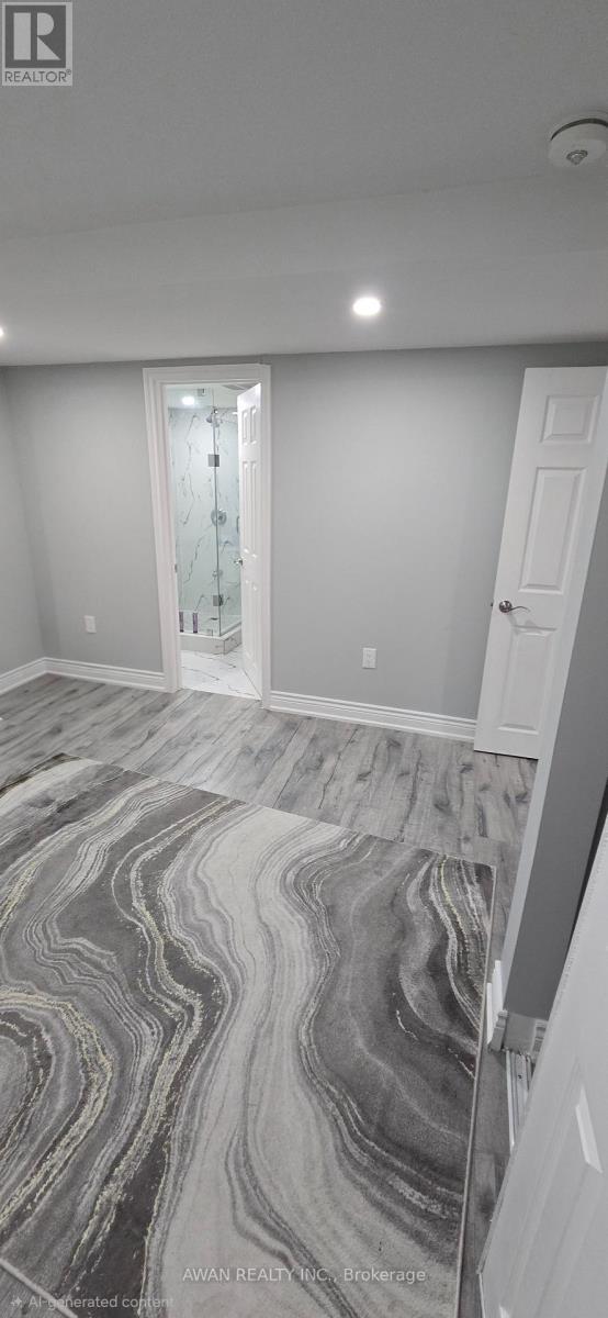Photo du bâtiment - BASEMENT - 50 MCDONELL CRESCENT N