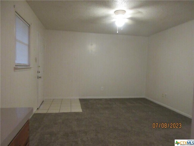 Foto del edificio - 2904 Lake Rd