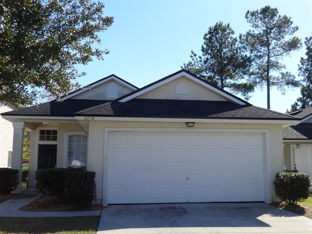 Building Photo - 3958 Pebble Brooke Cir S