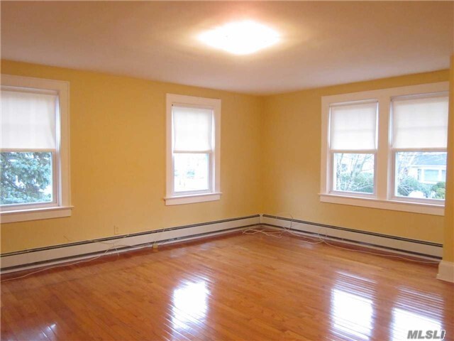 Building Photo - 147 Cleveland Ave