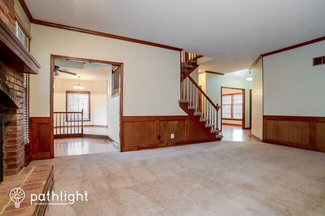 Building Photo - 13006 W 116th St, Overland Park, KS, 66210