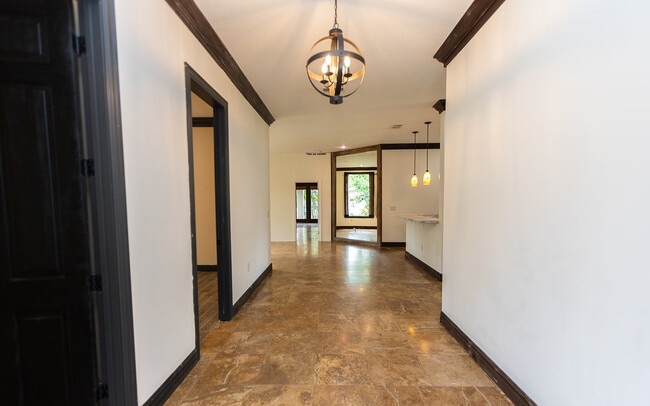 Building Photo - 1152 Lagoon Rd