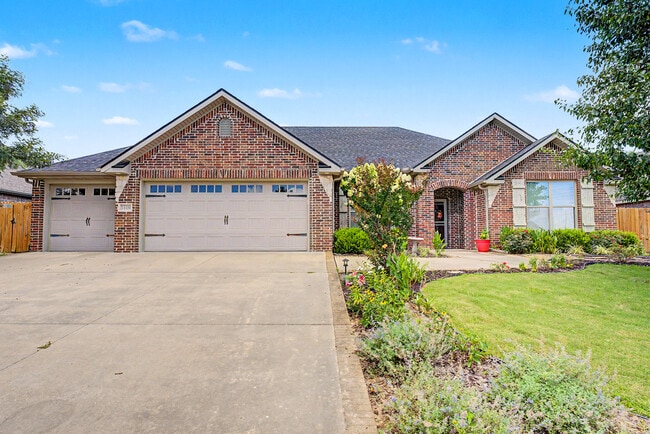 Building Photo - 1110 Ellen Ray Ln