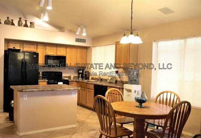 Foto del edificio - 687 E Baylor Ln