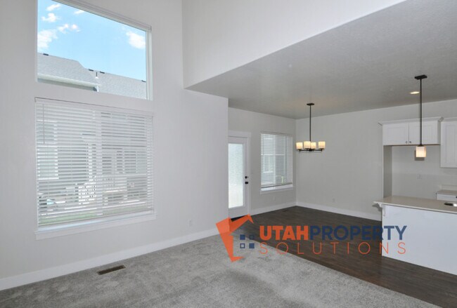 Foto del edificio - 1748 N 3720 W