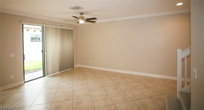 Building Photo - 9470 Sardinia Way