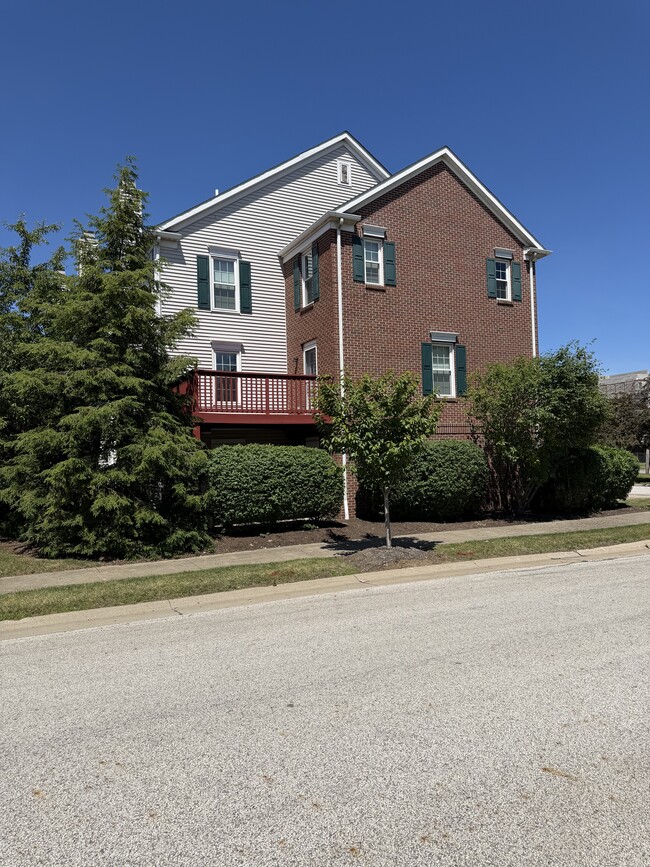 Building Photo - 8148 Chester Pky