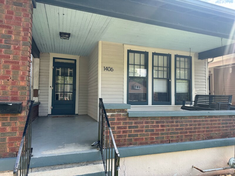 Primary Photo - 1406 E Market St